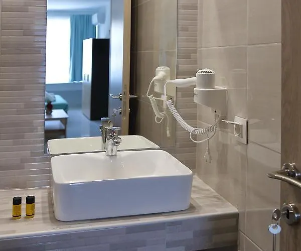 Menta Studios, Next To Metro Station, Smart Tv * Salonic