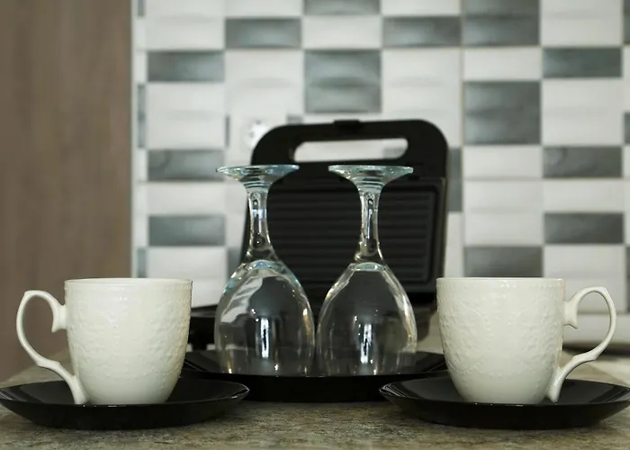 Menta Studios, Next To Metro Station, Smart Tv Apartament *