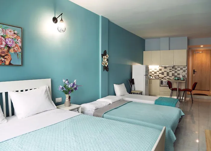 Menta Studios, Next To Metro Station, Smart Tv Salonic