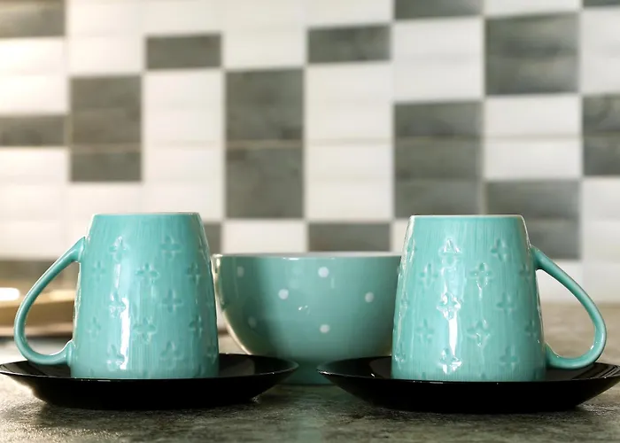 Menta Studios, Next To Metro Station, Smart Tv