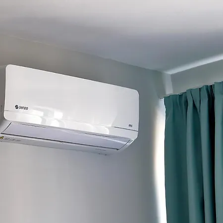 Menta Studios, Next To Metro Station, Smart Tv Apartament