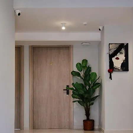 Menta Studios, Next To Metro Station, Smart Tv *