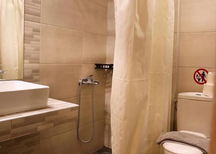 Menta Studios, Next To Metro Station, Smart Tv *