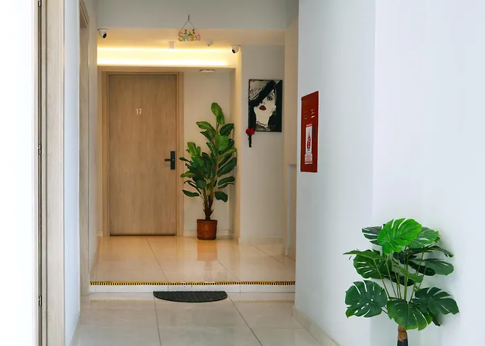 Menta Studios, Next To Metro Station, Smart Tv