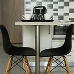 Menta Studios, Next To Metro Station, Smart Tv Διαμέρισμα *