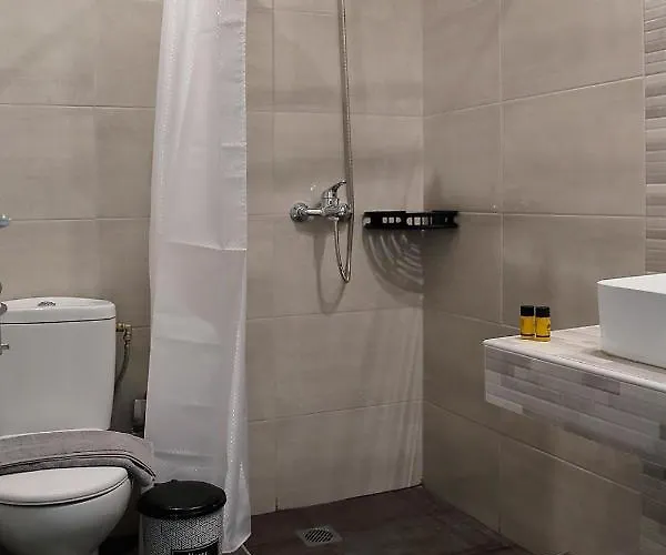 Menta Studios, Next To Metro Station, Smart Tv Appartement *