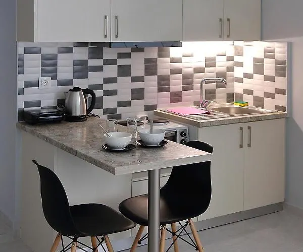 Menta Studios, Next To Metro Station, Smart Tv Appartement
